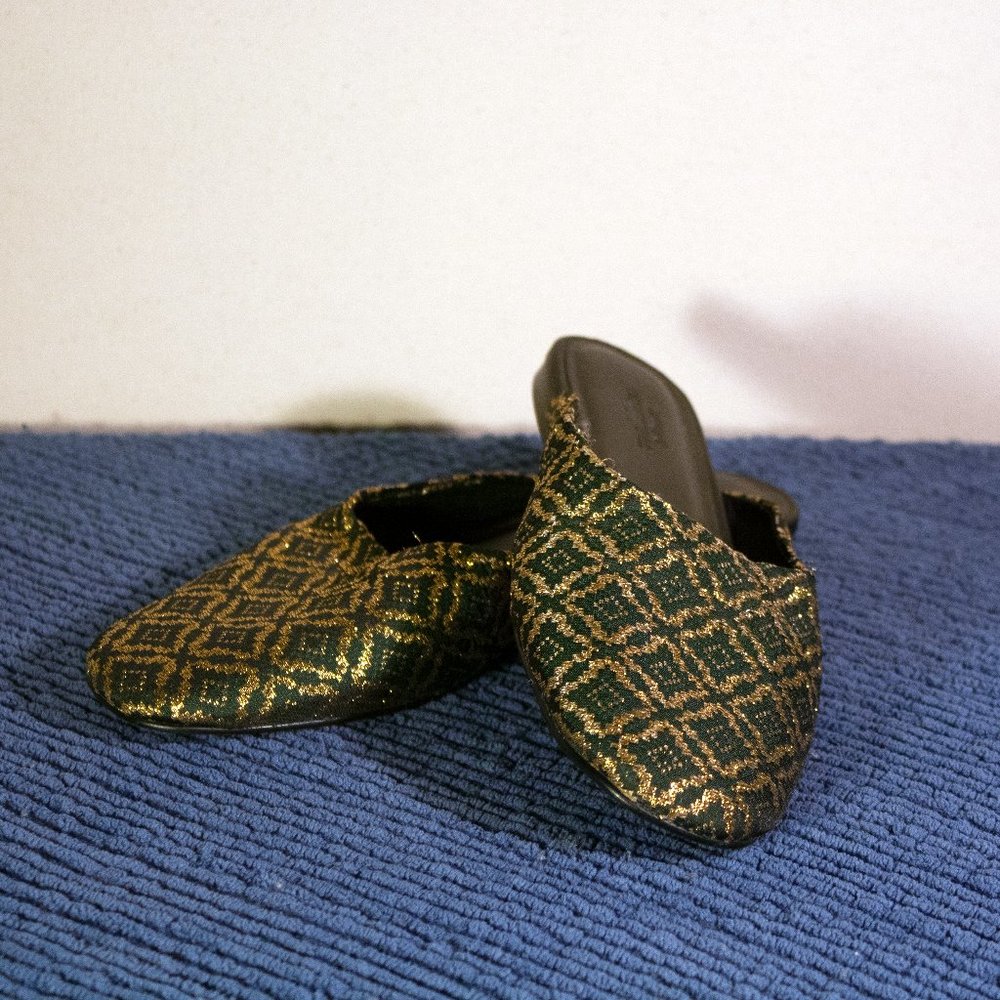 Patterned Slides - image 1